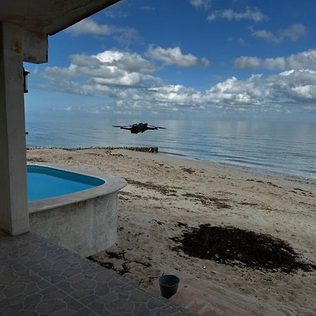 チェレム La Casa Amarilla Frente Al Marヴィラ エクステリア 写真