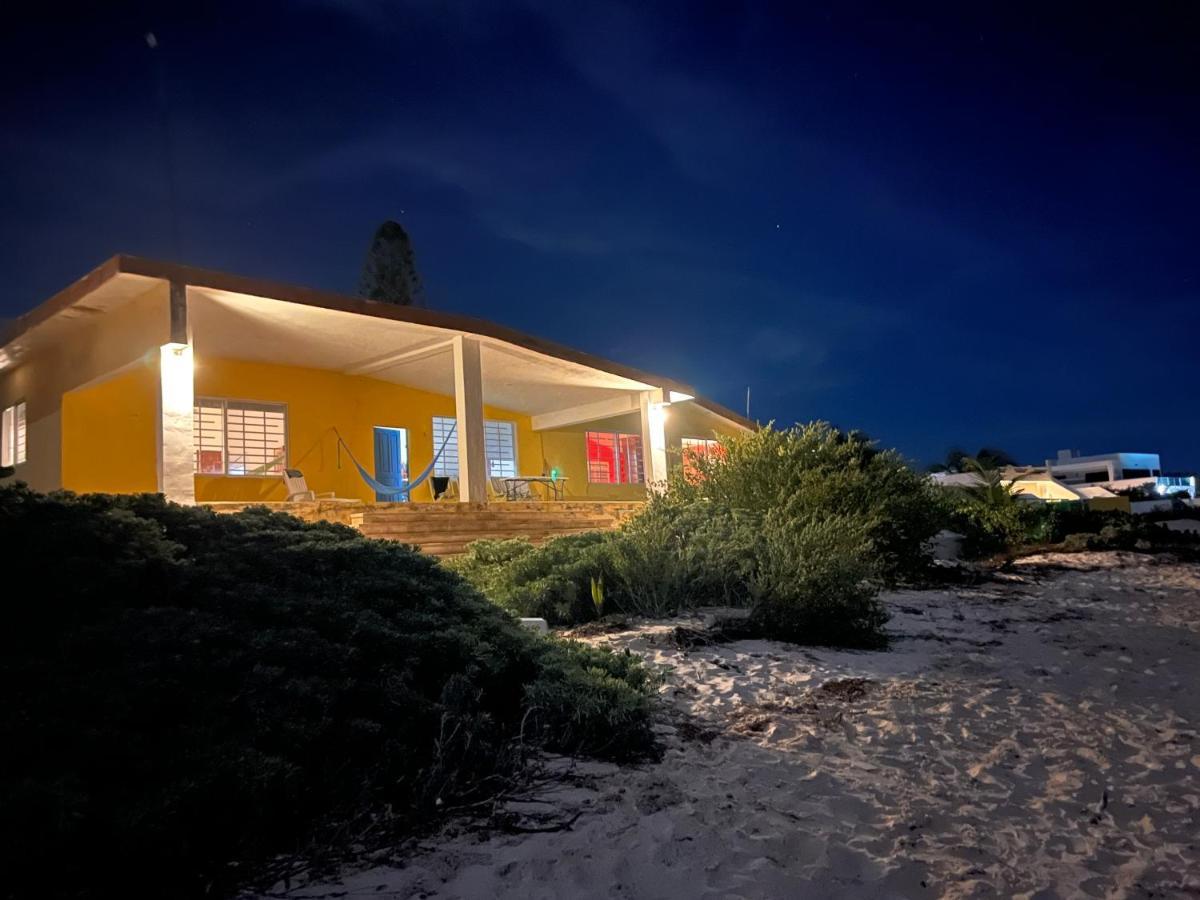 チェレム La Casa Amarilla Frente Al Marヴィラ エクステリア 写真